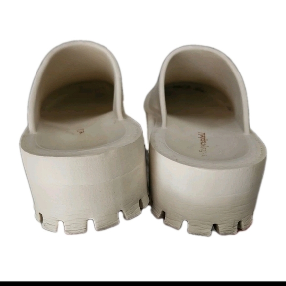 Jeffery Campbell Womens Beige Rubber Platform Slip On Clog 8 - Picture 4 of 12